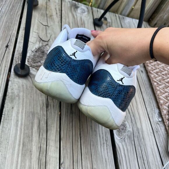 Air Jordan 11 Retro Low Snake Navy CD6846-102 Sneakers - Picture 4 of 8